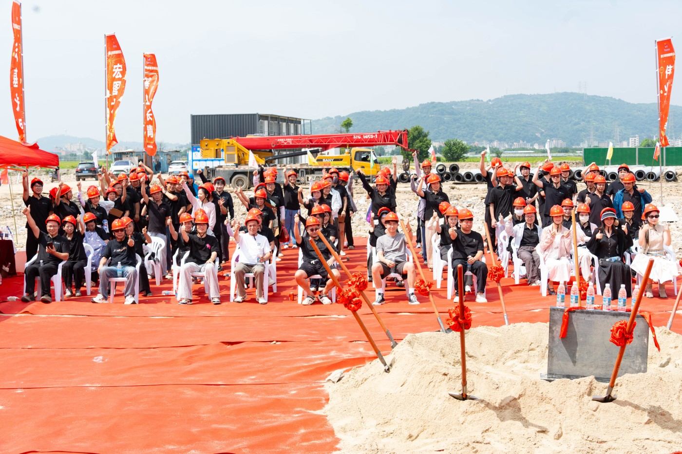 Great news! Warm congratulations on the official groundbreaking of Zhejiang Hongxiang Connector’s new plant project! Hoonsun company news